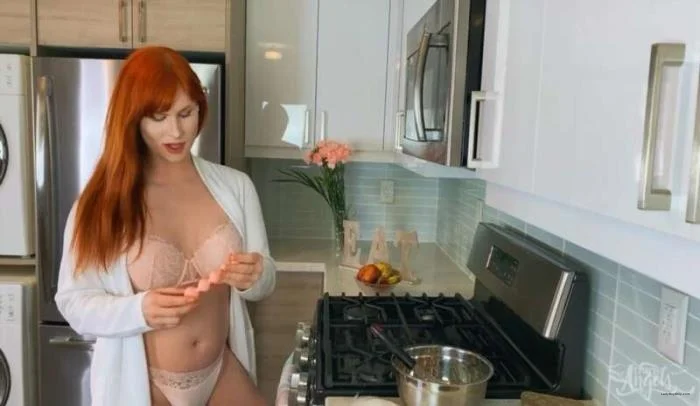 [TransAngels.com] Evie Envy - Evie's Kinky Kitchen [HD 720p] 409.3 MB