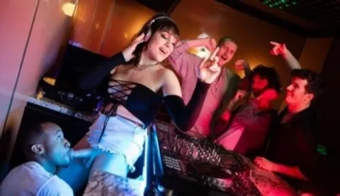 Rana Katana Hooks Up With the Hot DJ for Bareback BBC